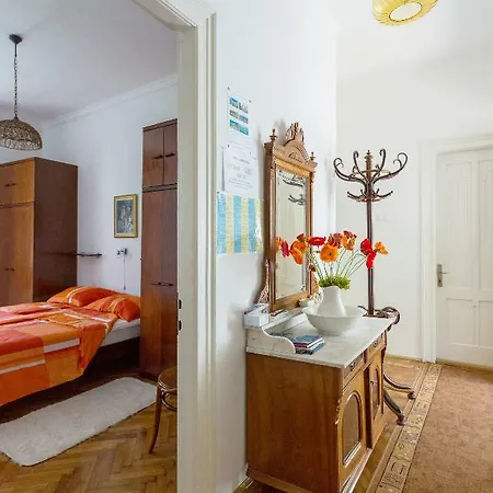 Apartment Maja *